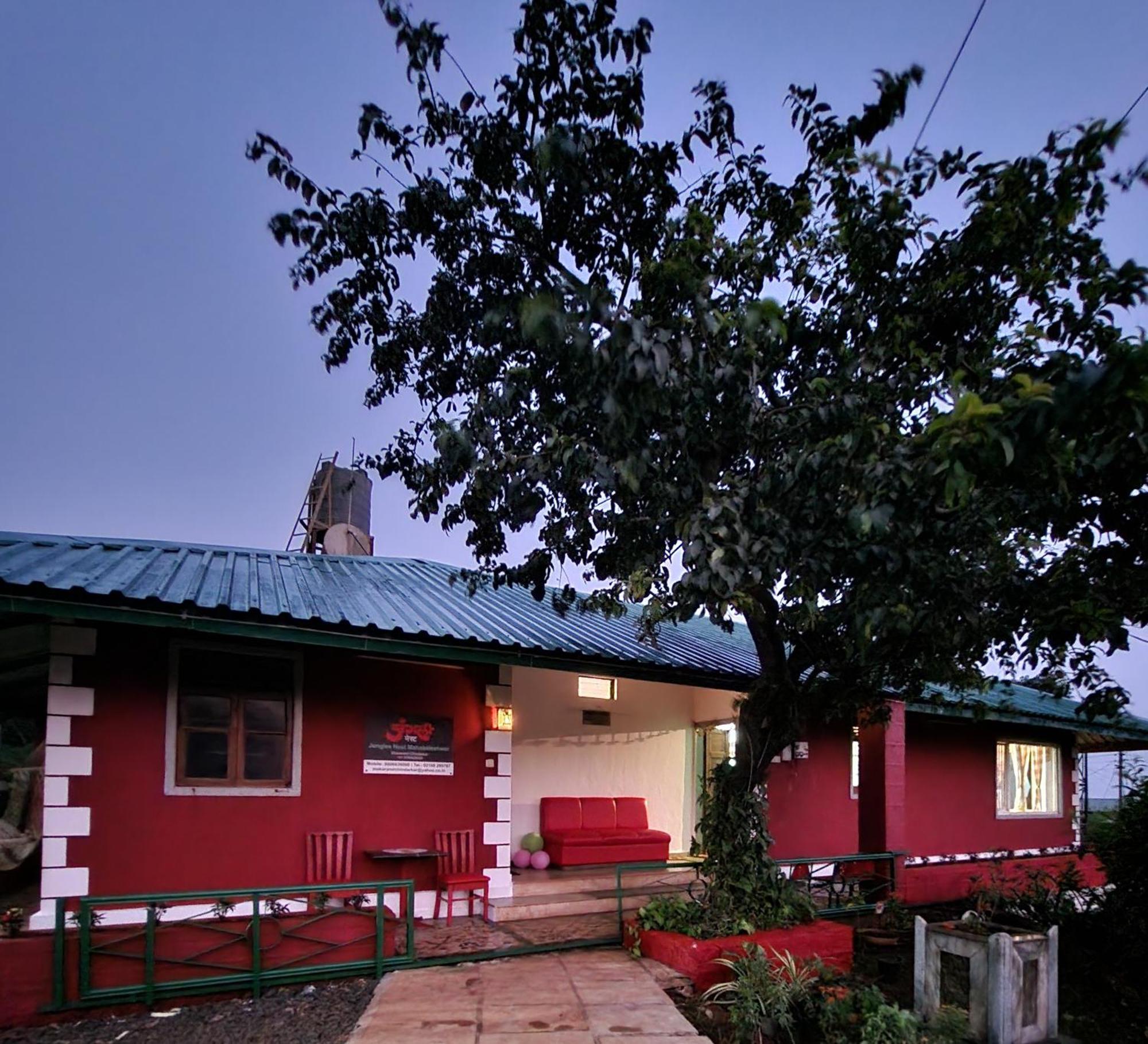 Junglee Nest Holiday Home & Huts Mahābaleshwar Exterior foto
